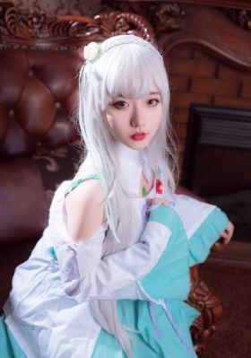 《新任女教师》动漫_2019国语AV首页