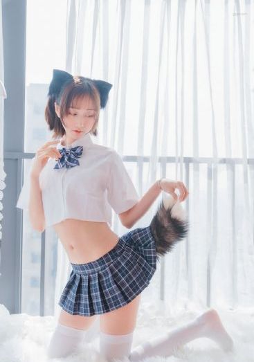 末成年女AV片一区二区三区_720超清免费观看